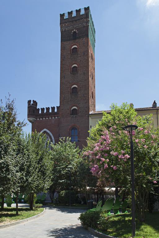 Castello Medici Del Vascello Apartment Asti Ngoại thất bức ảnh